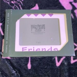 Vintage Remembrances Purple Friends Diamond Ceramic 7”x5” Picture Frame